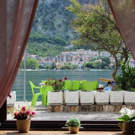 Apartamento Mare E Montagna Kotor Exterior foto