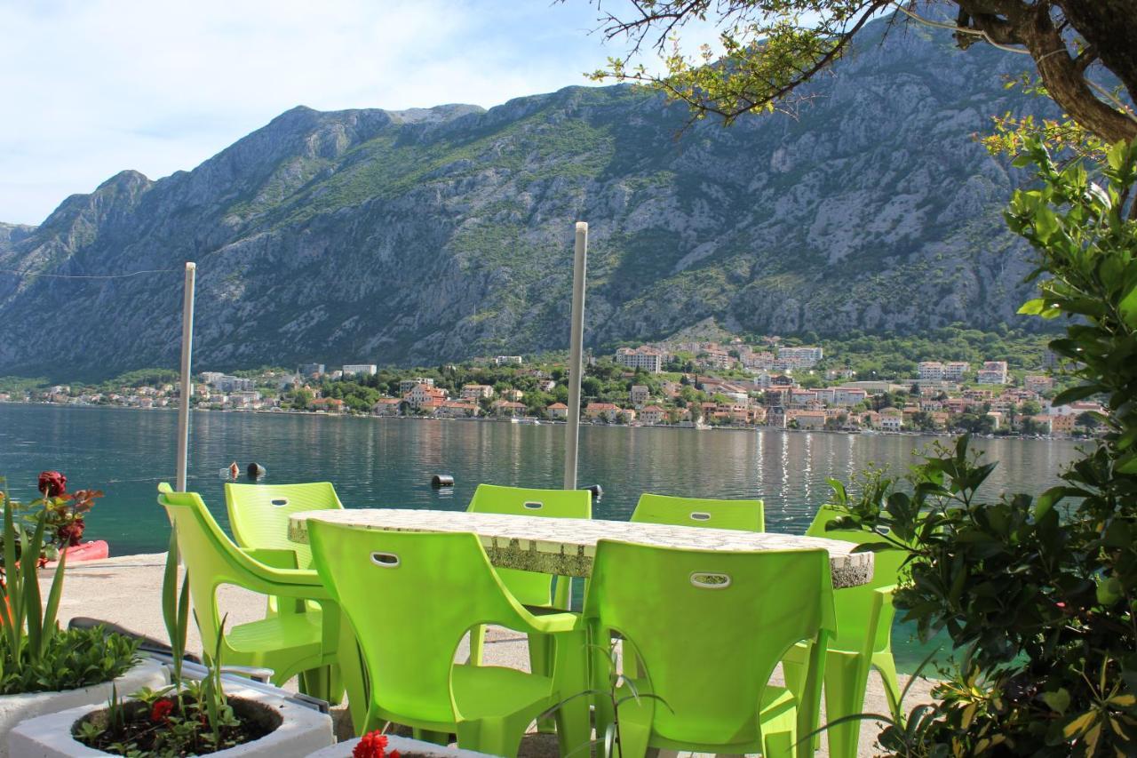 Apartamento Mare E Montagna Kotor Exterior foto