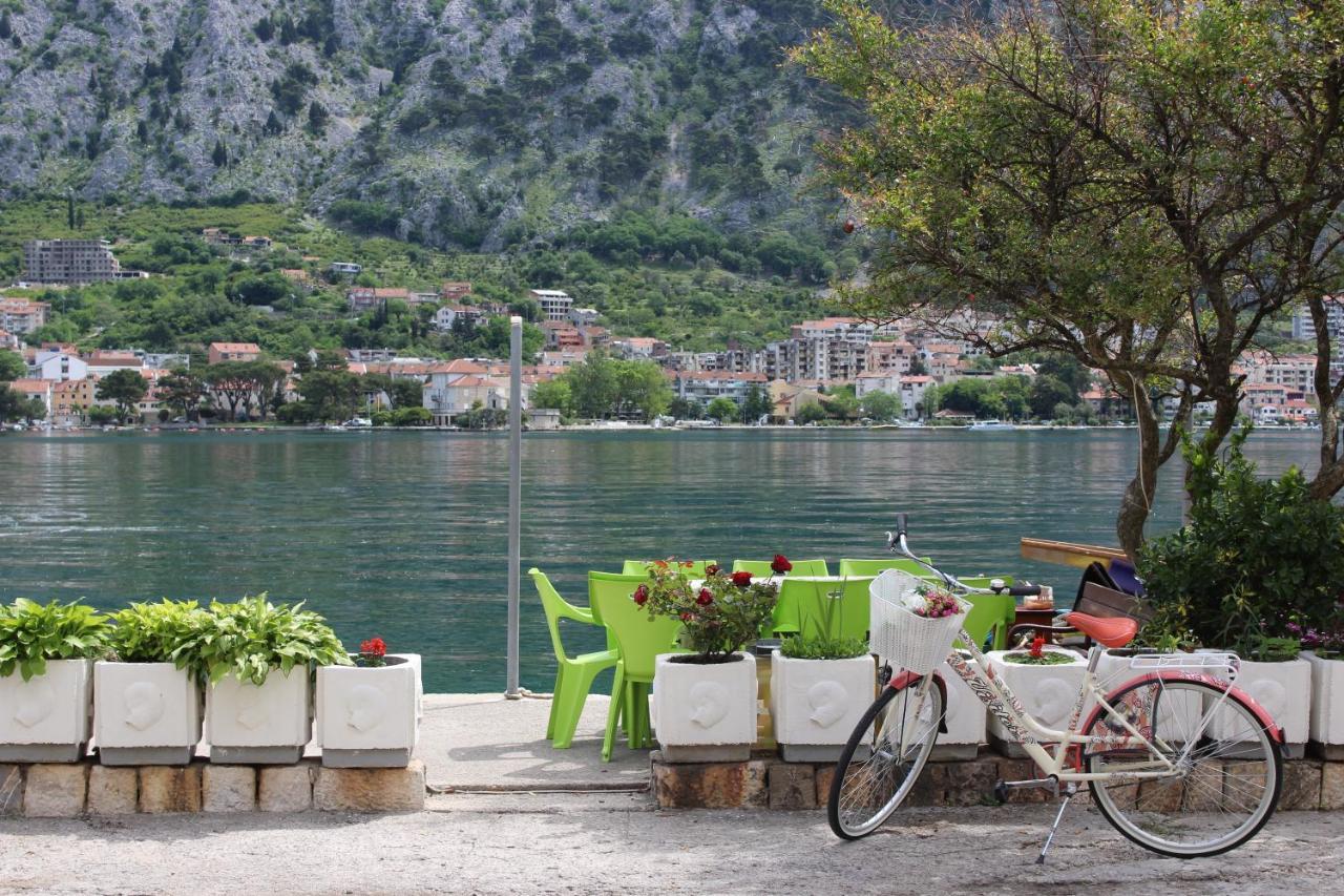 Apartamento Mare E Montagna Kotor Exterior foto